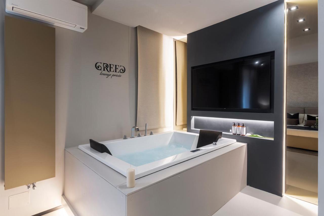 Ostia Holiday Greed Lounge Privee 外观 照片
